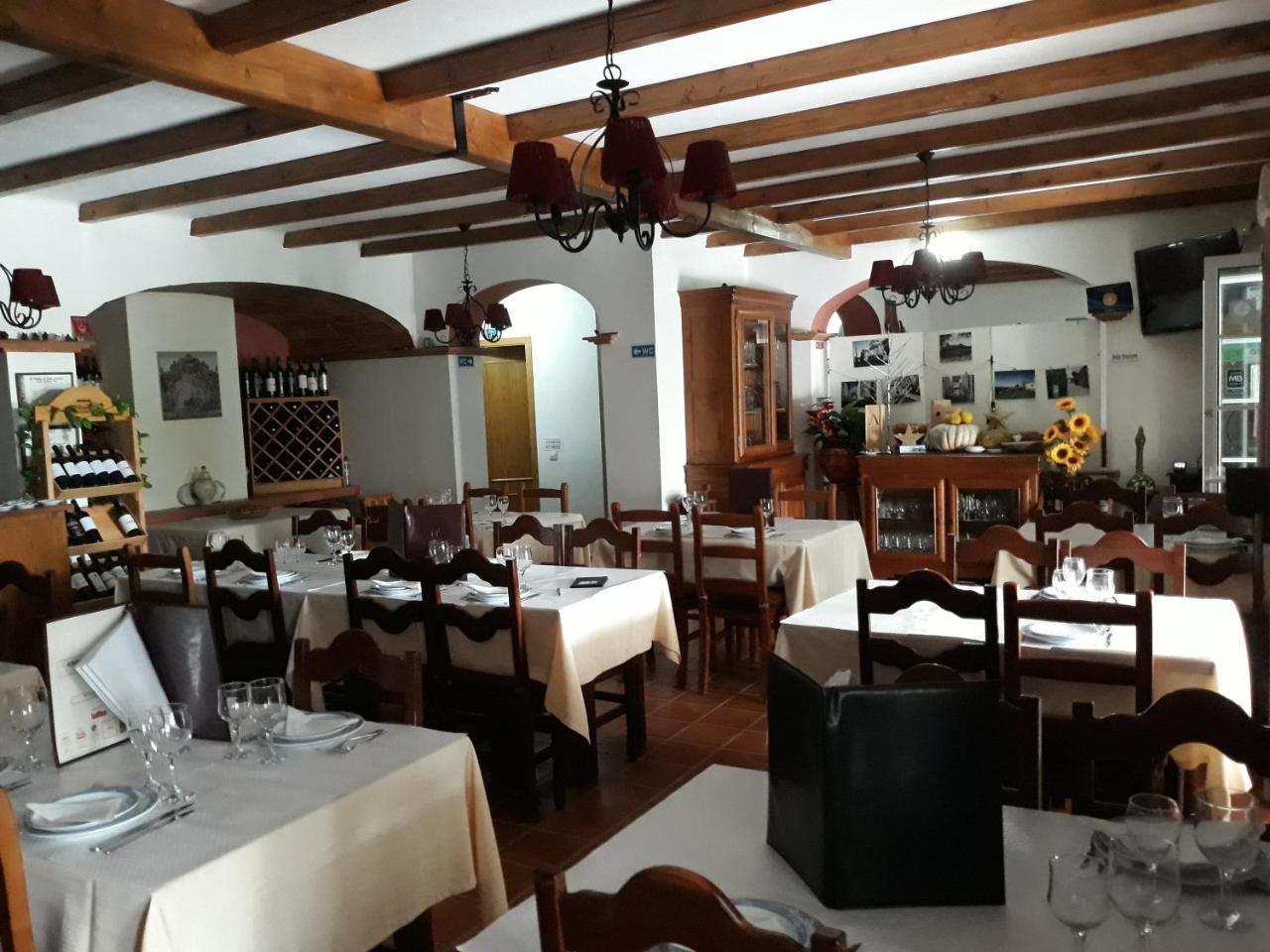 Santiago do Cacém A Deolinda旅馆 外观 照片